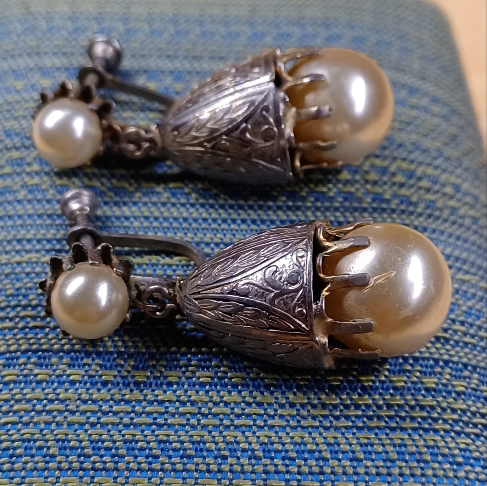 Meet your Posher, Flower